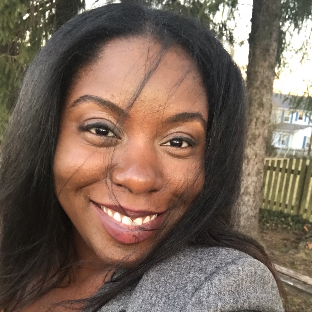 Meet your Posher, Danielle of Twelve Looks